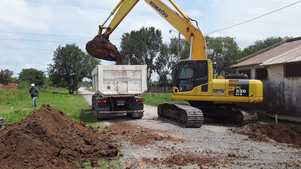 Excavadora komatsu PC220